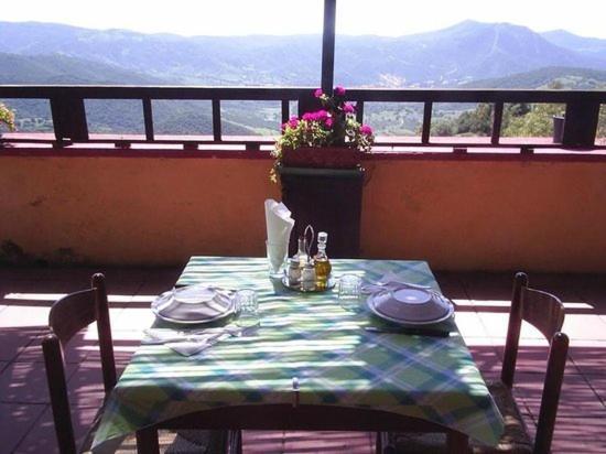 Agriturismo E Antica Fattoria Matteu Bed & Breakfast Teulada Exterior photo